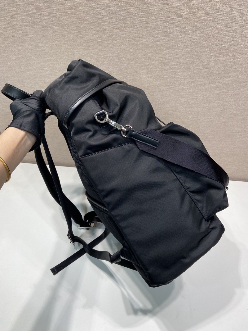 Pra*a backpacks